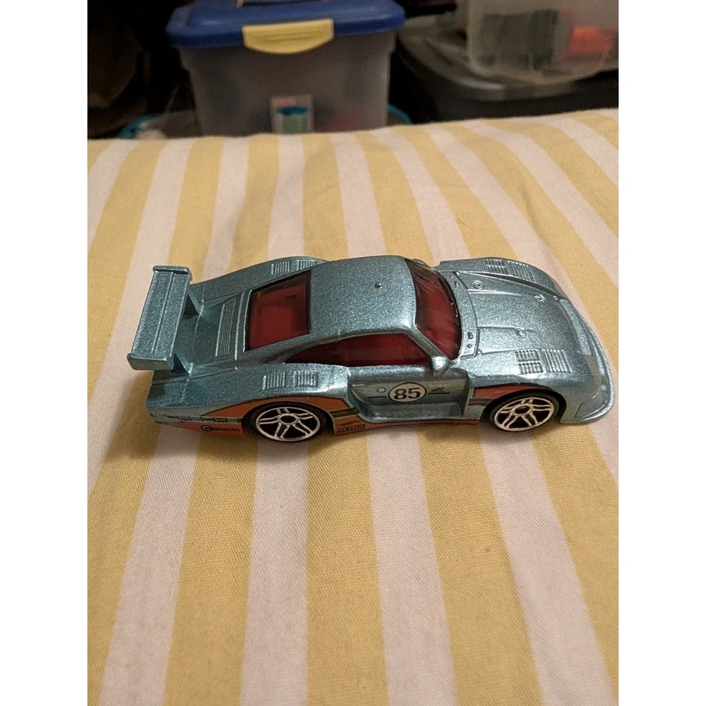 Rare Hot Wheels Porsche 911 993 GT2 silver Porsche Combine postage